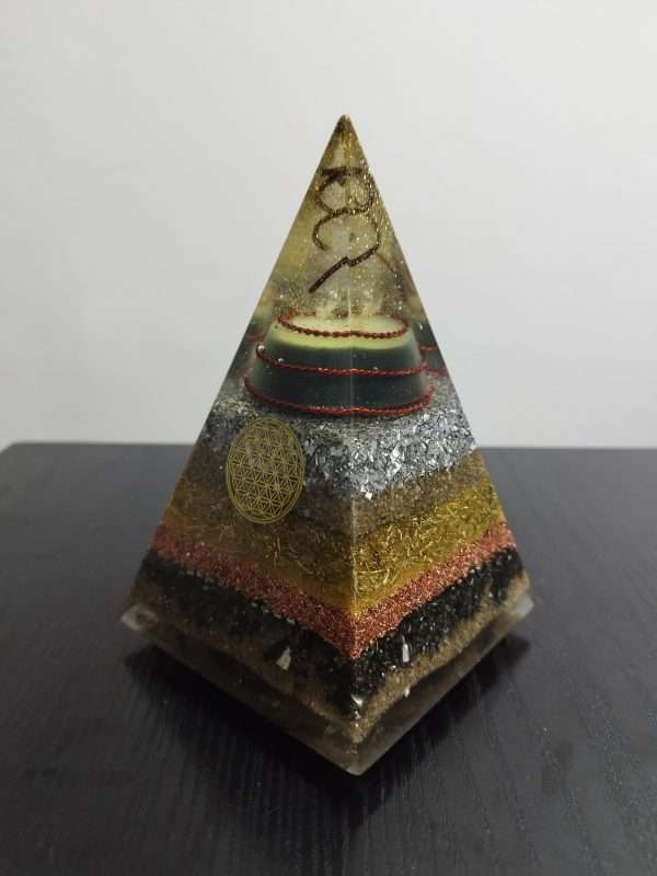 Orgonite Flower of Life Pyramid